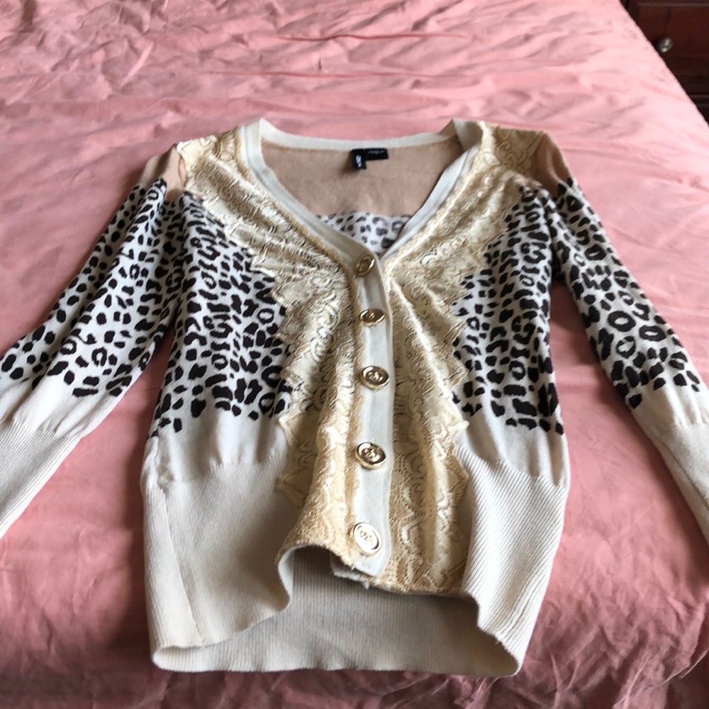 Women’s cardigan